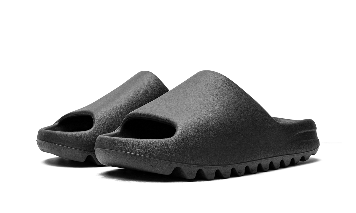 Yeezy Slide "Onyx 2022/2023" HQ6448