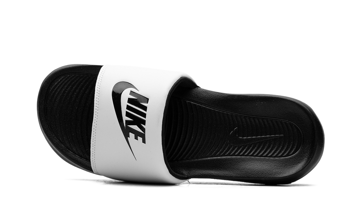 Victori One Slide "Black White" CN9675-005